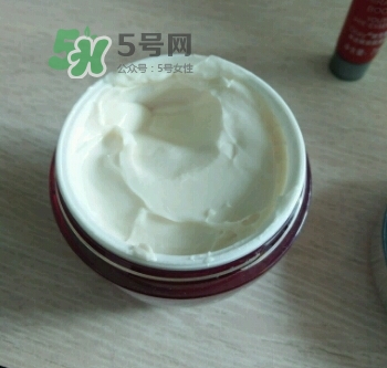 olay玉蘭油大紅瓶一套多少錢？olay大紅瓶專柜多少錢