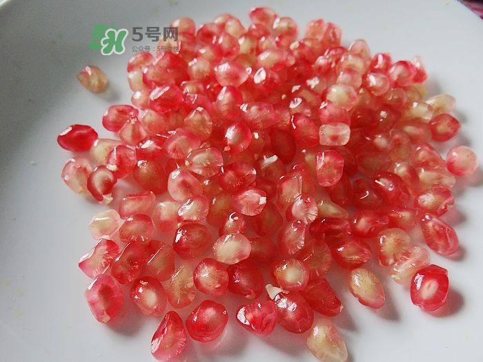 吃石榴籽有什么好處？吃石榴籽有副作用嗎？