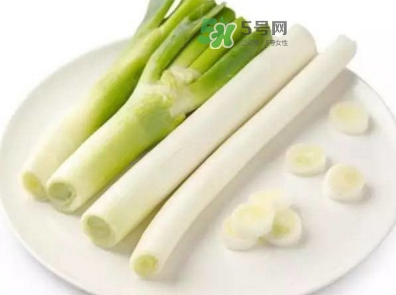 大蔥怎么去除農(nóng)藥殘留？大蔥怎么清洗干凈