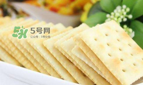 孕婦能吃蘇打餅干嗎？孕婦吃蘇打餅干好嗎？