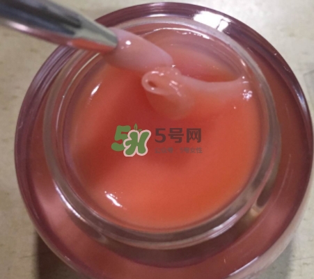 土家硒泥坊唇膜和蘭芝唇膜哪個好？土家硒泥坊唇膜和蘭芝對比