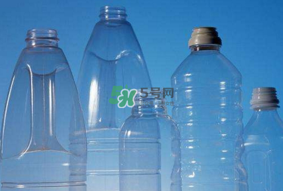 喝水就想小便是什么原因？喝水尿頻怎么辦？