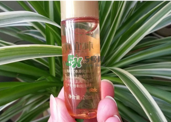 相宜本草山茶花系列怎么樣？相宜本草山茶花系列適合什么年齡？