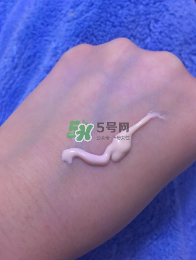 希思黎毛孔緊致無瑕精華露好用嗎_怎么樣？
