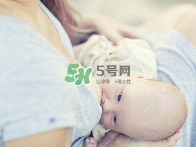 母乳喂養(yǎng)會積食嗎？純母乳喂養(yǎng)的寶寶會積食嗎？