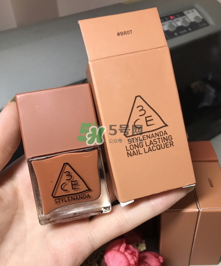 小編推薦秋冬必敗土色指彩！摩登先生、3CE都榜上有名