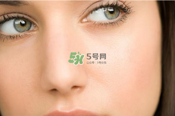 眼霜會導致脂肪粒嗎？怎么選擇適合自己的眼霜？