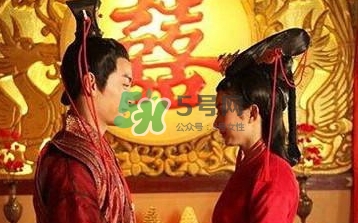古代鬧洞房都是怎么鬧的？鬧洞房的習(xí)俗是怎么來的？