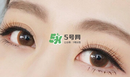 波浪眉是怎么畫的？為什么流行波浪眉？