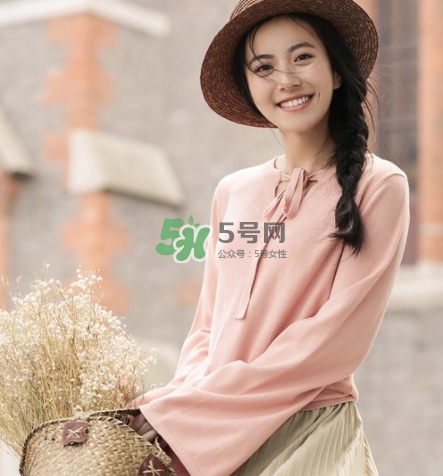 10月份穿什么衣服合適？十月份穿長袖還是短袖
