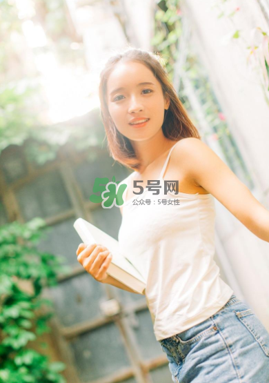 女金膠囊經(jīng)期可以吃嗎？女金膠囊什么時候吃最好？