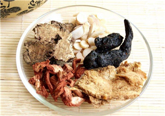 男人能喝四物湯嗎？四物湯男人能不能喝？