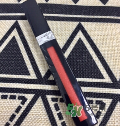 迪奧藍星唇釉751好看嗎？dior迪奧藍星唇釉751試色