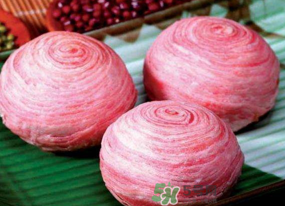 酥皮月餅烤多長(zhǎng)時(shí)間？酥皮月餅水油面比例