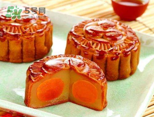 蛋黃月餅多少錢一個(gè)？蛋黃月餅好吃嗎？