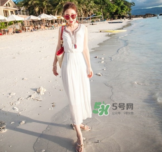 十月份去泰國穿什么衣服？10月份去泰國穿衣搭配