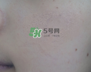 cpb光潤粉凝膏粉底膏怎么樣？cpb光潤粉底膏粉凝膏好用嗎