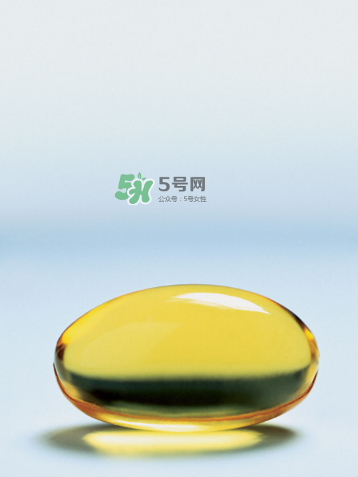 魚肝油是魚的肝做成的嗎？魚肝油是魚油嗎？