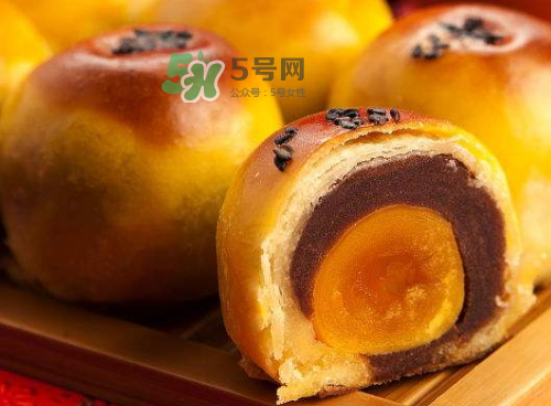 蛋黃酥烤多長時間最好？蛋黃酥烤多久？
