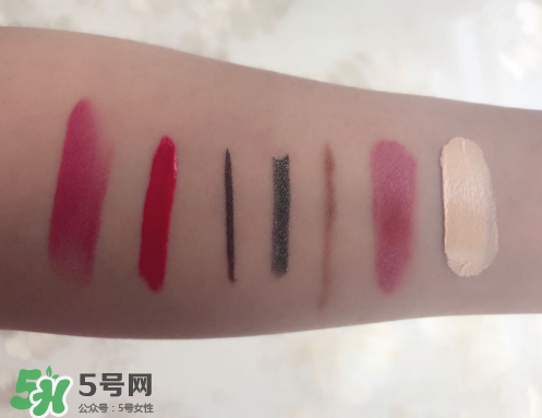 bobbi brown卸妝油好用嗎？芭比波朗卸妝油怎么樣？