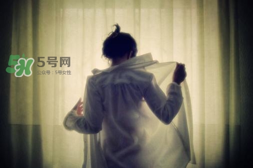 男性成人用品有害嗎？男性成人用品應(yīng)該怎樣使用？