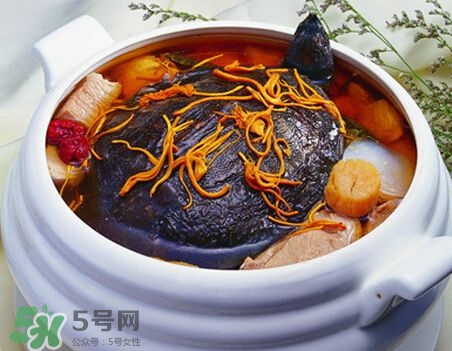 產(chǎn)婦能吃甲魚(yú)嗎？產(chǎn)婦能吃甲魚(yú)湯嗎？