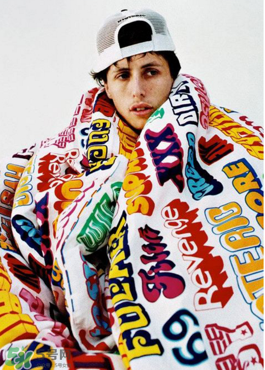 supreme與hysteric glamour2017秋冬聯(lián)名怎么樣_好看嗎？