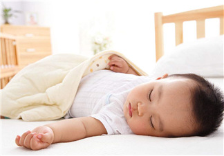 怎么樣培養(yǎng)寶寶自己入睡？怎么樣培養(yǎng)寶寶整夜睡覺？