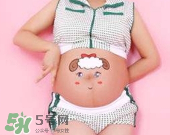 脖子上會長妊娠紋嗎？妊娠紋長在哪些地方？