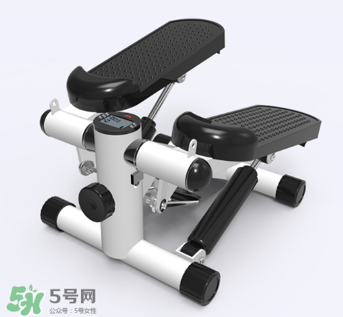 踏步機帶扶手的好嗎？踏步機有扶手和沒扶手哪個好？