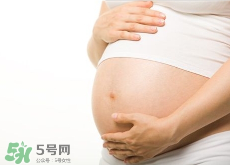 郁美凈孕婦可以用嗎？郁美凈可以防妊娠紋嗎？