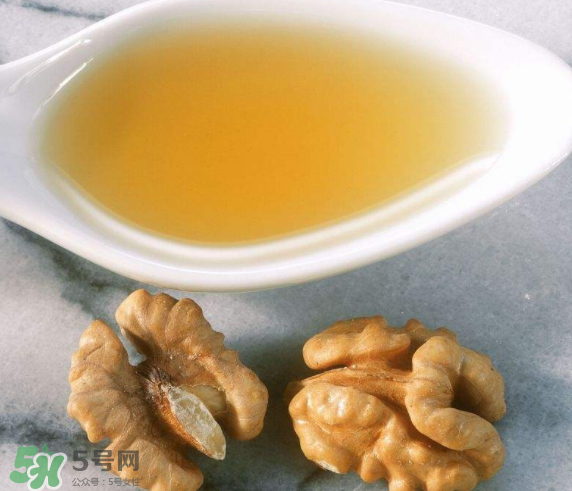 初蘊(yùn)核桃油好嗎？初蘊(yùn)核桃油怎么樣？