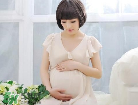 大腿長了妊娠紋怎么辦？為什么大腿外側(cè)有條紋？
