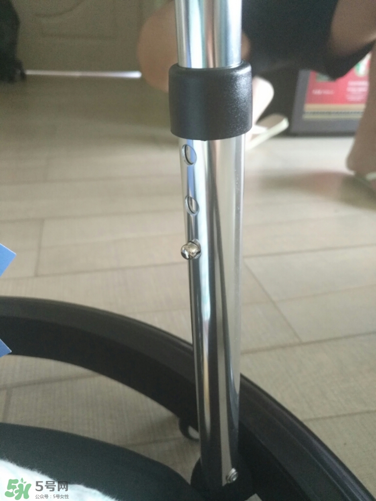 學(xué)步車(chē)哪個(gè)牌子的好？寶寶幾個(gè)月可以坐學(xué)步車(chē)？