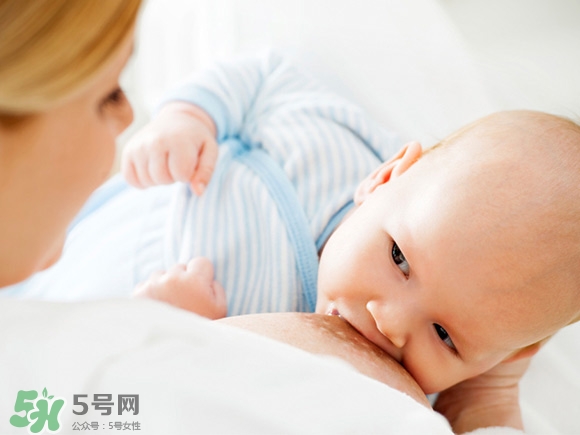 寶寶經(jīng)常換奶粉好嗎？經(jīng)常換奶粉對寶寶有什么影響？