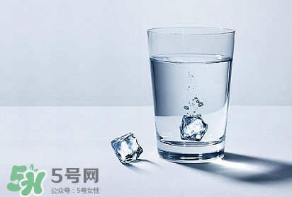 國家飲用水標準是什么？飲用水和礦泉水的區(qū)別