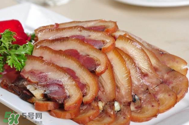 豬頭肉怎么挑選？豬頭肉怎么處理？