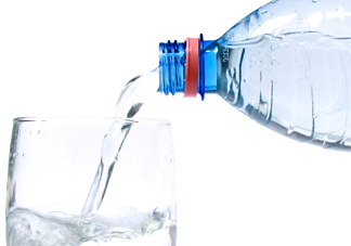 國家飲用水標(biāo)準(zhǔn)是什么？飲用水和礦泉水的區(qū)別