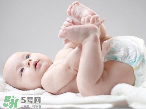 尿布和尿不濕哪個(gè)科學(xué)？尿布和尿不濕的區(qū)別