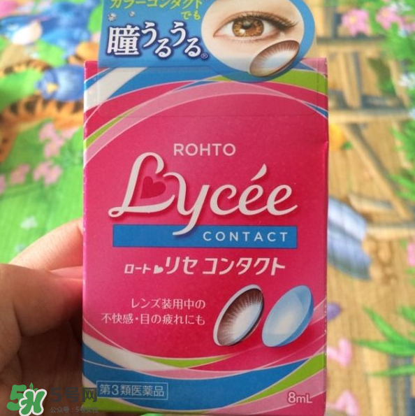 樂敦小粉花戴著隱形能用嗎_戴隱形能不能滴？