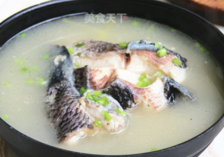 黑魚湯是發(fā)物嗎？黑魚湯可以放香菇嗎