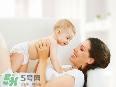 母乳喂養(yǎng)不能吃哪些東西？母乳喂養(yǎng)媽媽飲食注意事項(xiàng)