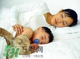 寶寶睡覺出汗多是什么原因?寶寶睡覺的常見誤區(qū) 寶寶睡覺出汗多是什么原因?寶寶睡覺的常見誤區(qū)