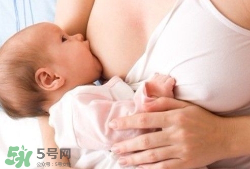 要上班了寶寶吃母乳怎么辦？要上班了寶寶不吃奶瓶怎么辦？