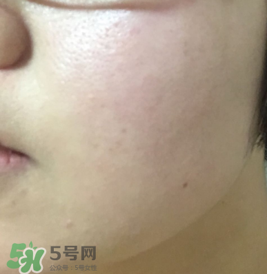 芭比波朗蟲(chóng)草菁華粉底液怎么樣 是BB霜嗎
