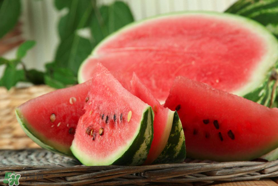 秋季養(yǎng)生食譜有哪些？秋季健康靠這些