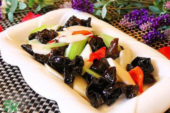 秋天吃什么養(yǎng)生？秋天養(yǎng)生食譜