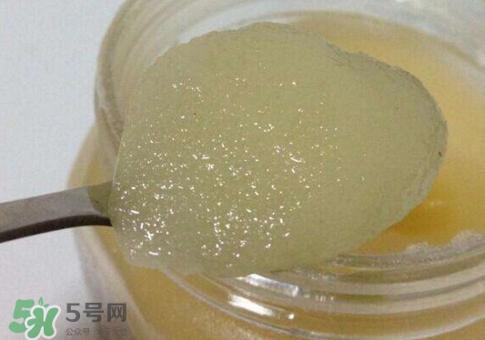 椴樹(shù)蜜可以泡檸檬嗎？椴樹(shù)蜜放冰箱冷藏好還是冷凍好