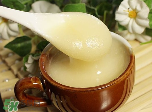 椴樹蜜什么時候喝好？椴樹蜜什么季節(jié)有