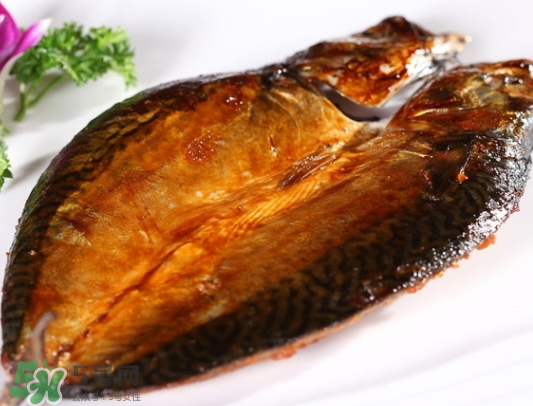 青魚(yú)和草魚(yú)哪個(gè)好吃？青魚(yú)和草魚(yú)的區(qū)別